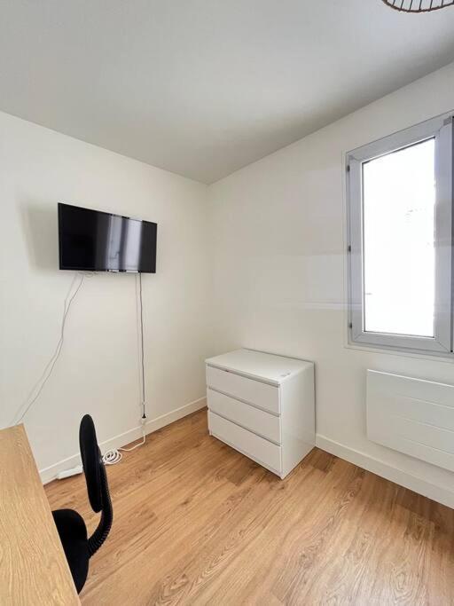 Banjul - Bel Appartement A Реймс Екстериор снимка